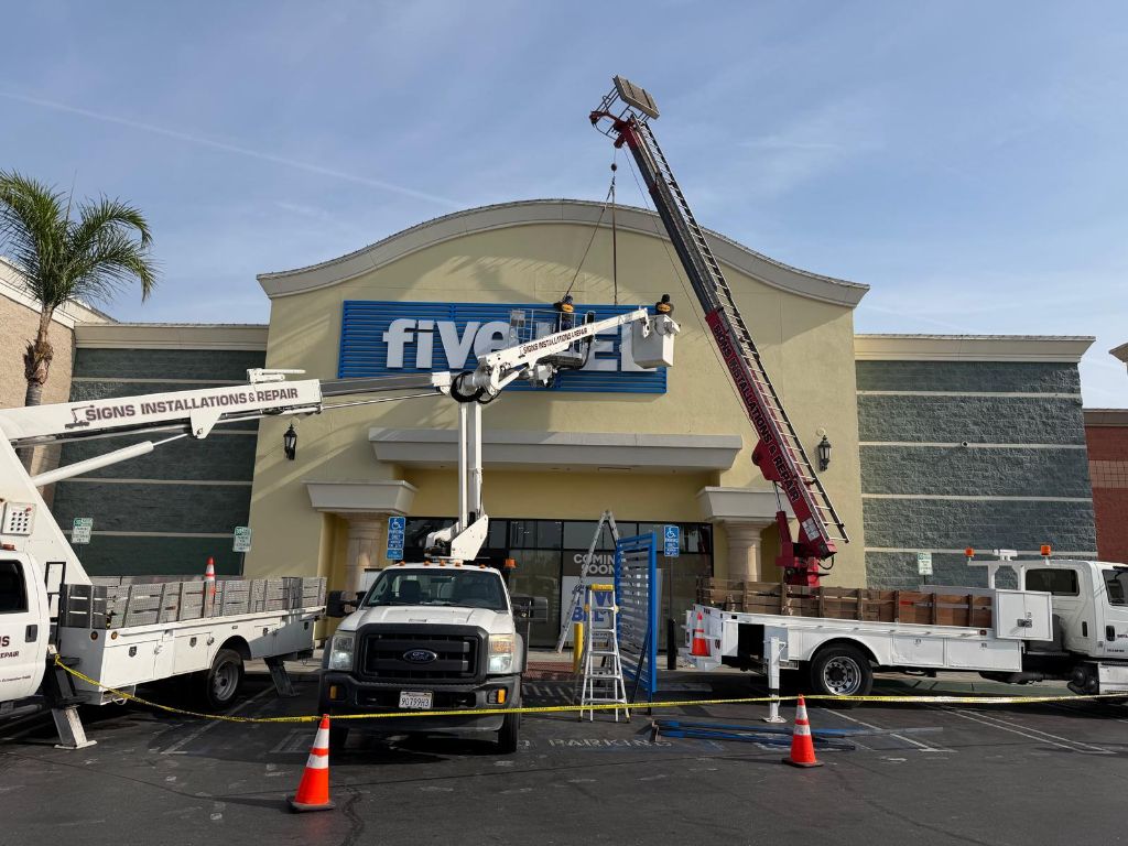 Professional Graphic Production: Materials that Reinforce Your Brand